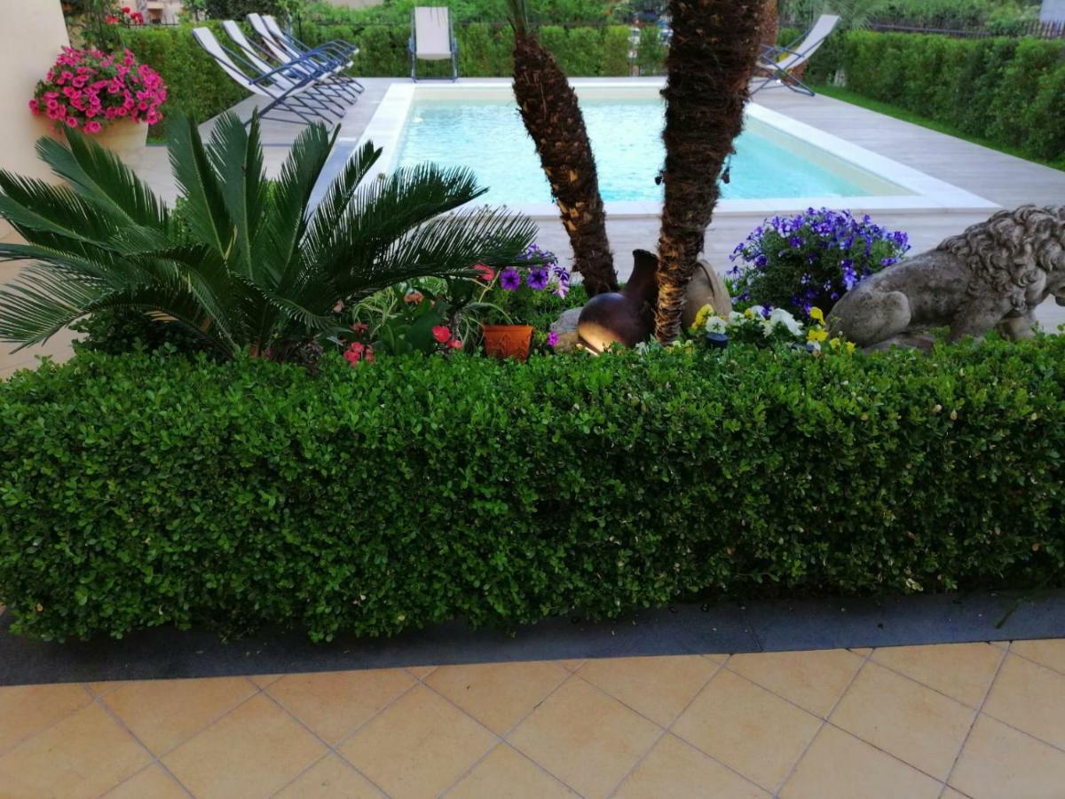 Casa Vacanze Etna Cocus Santa Venerina Exterior photo
